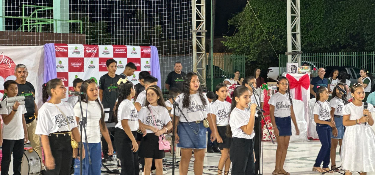 Momento de apresentações das crianças
