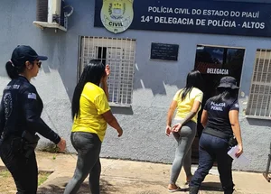 Mulheres são presas com drogas que seriam entregues em presídio de Altos