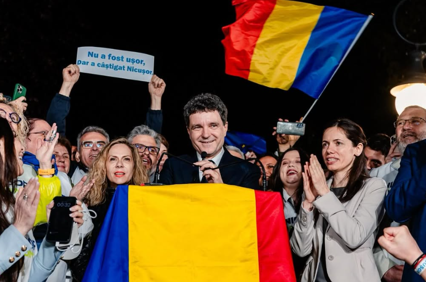 Nicusor Dan é eleito presidente da Romênia