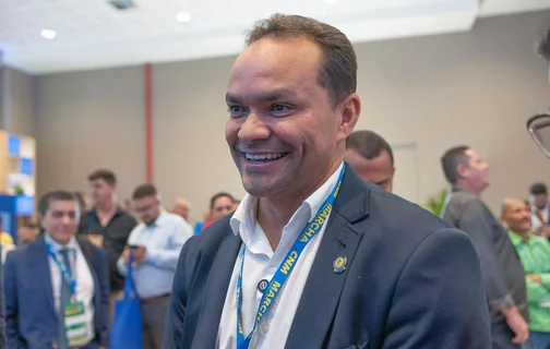 Pedro Gomes participa da abertura da XXVI Marcha a Brasília