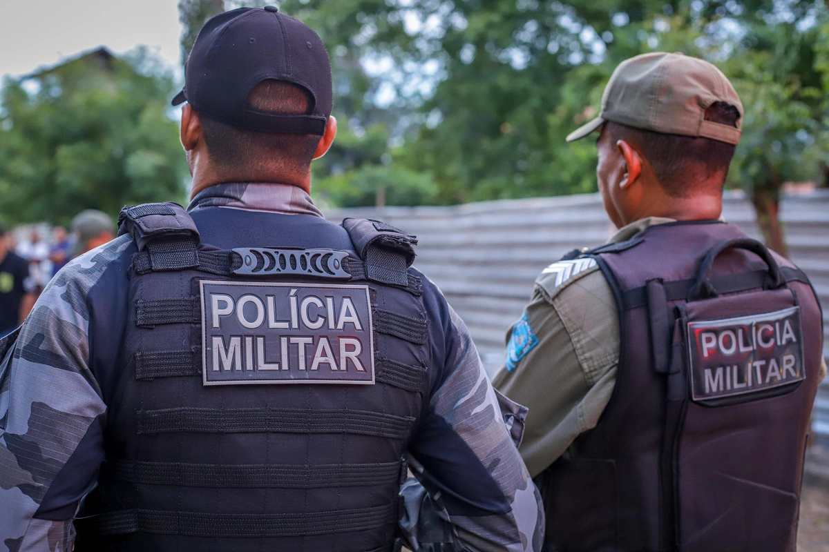 Políciais militares