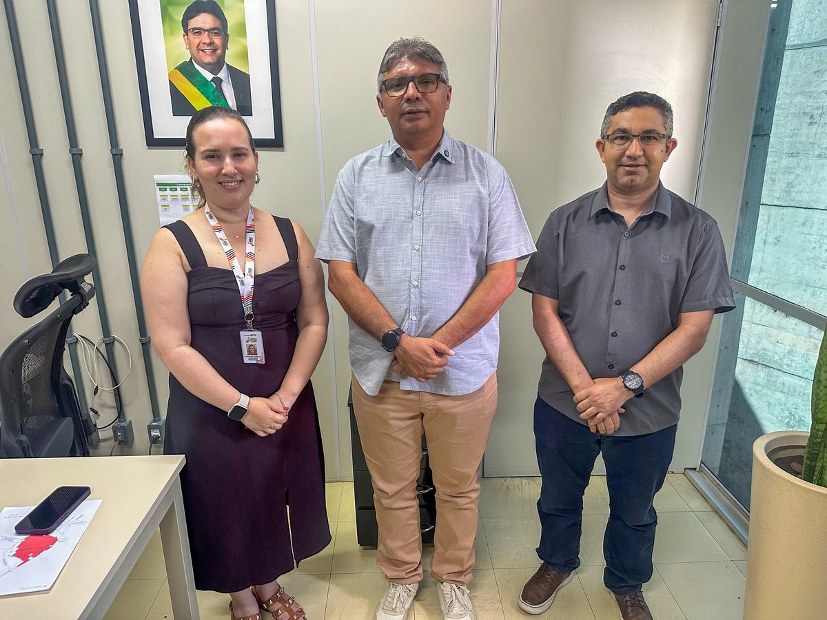 Prefeito de Nossa Senhora de Nazaré cumpre agenda em Teresina
