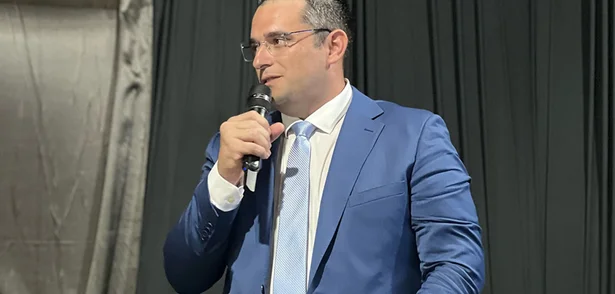 Prefeito Erikson Fenelon