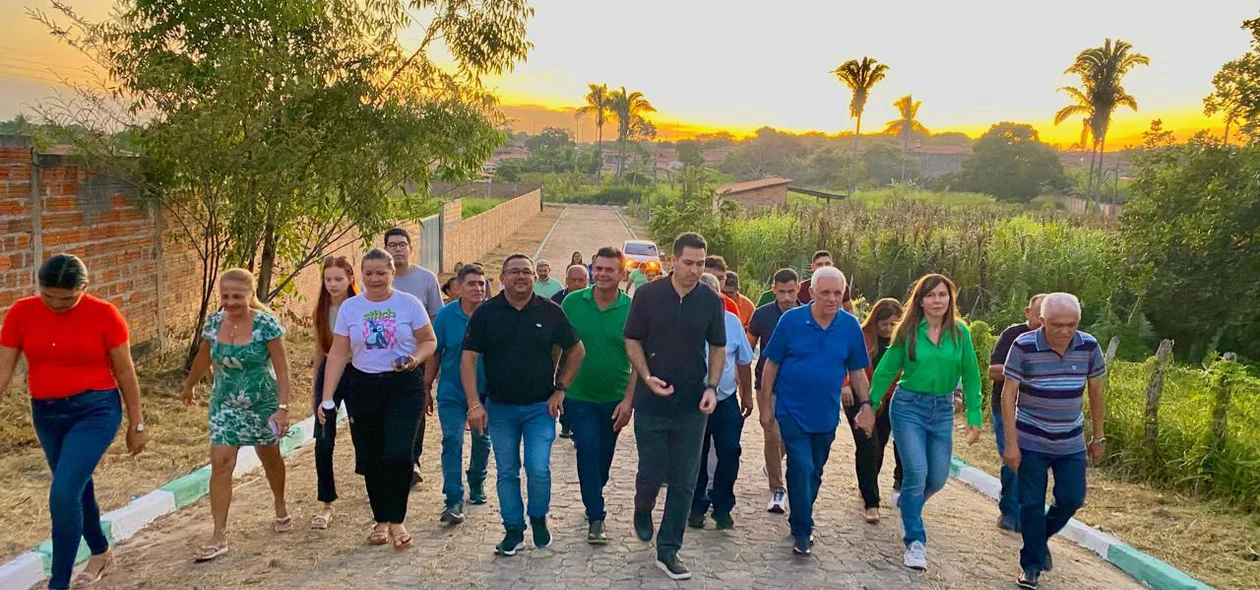 Prefeitura de Esperantina entrega novas obras de infraestrutura e iluminação em LED