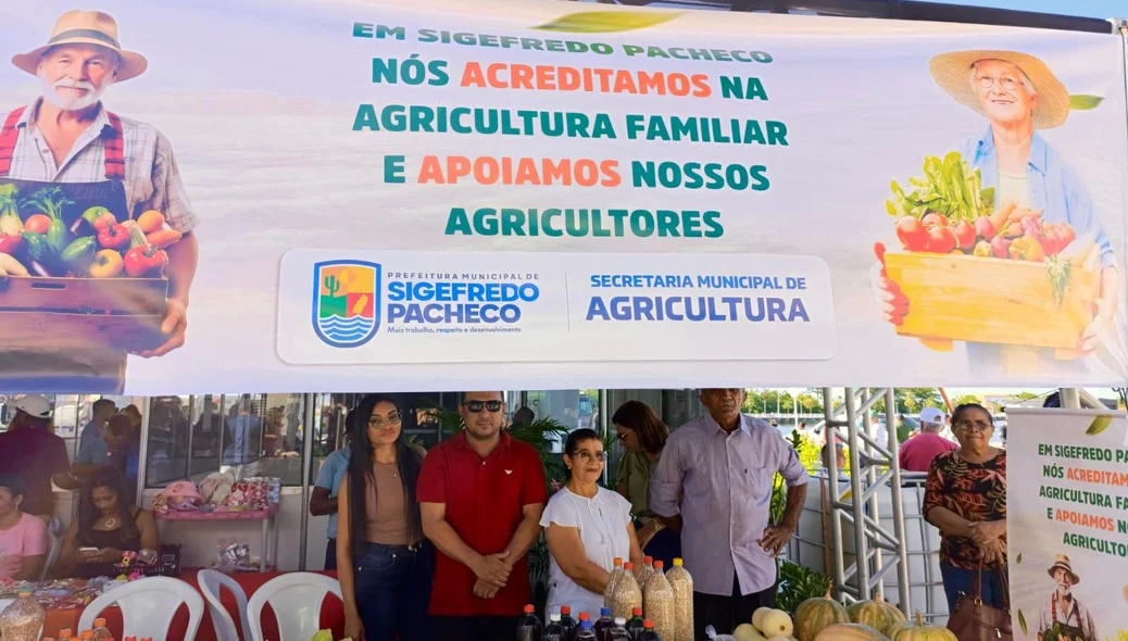 Prefeitura de Sigefredo Pacheco no "Diálogos pelo Piauí"