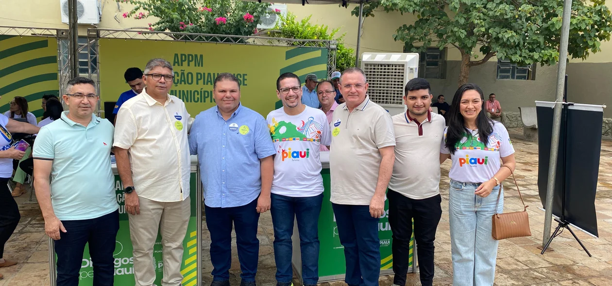 Prefeitura de Sigefredo Pacheco participou do “Diálogos pelo Piauí” em Campo Maior