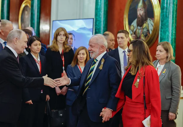Presidente da República, Luiz Inácio Lula da Silva, durante jantar oferecido pelo Presidente da Federação da Rússia, Vladimir Putin, no Palácio do Kremlin