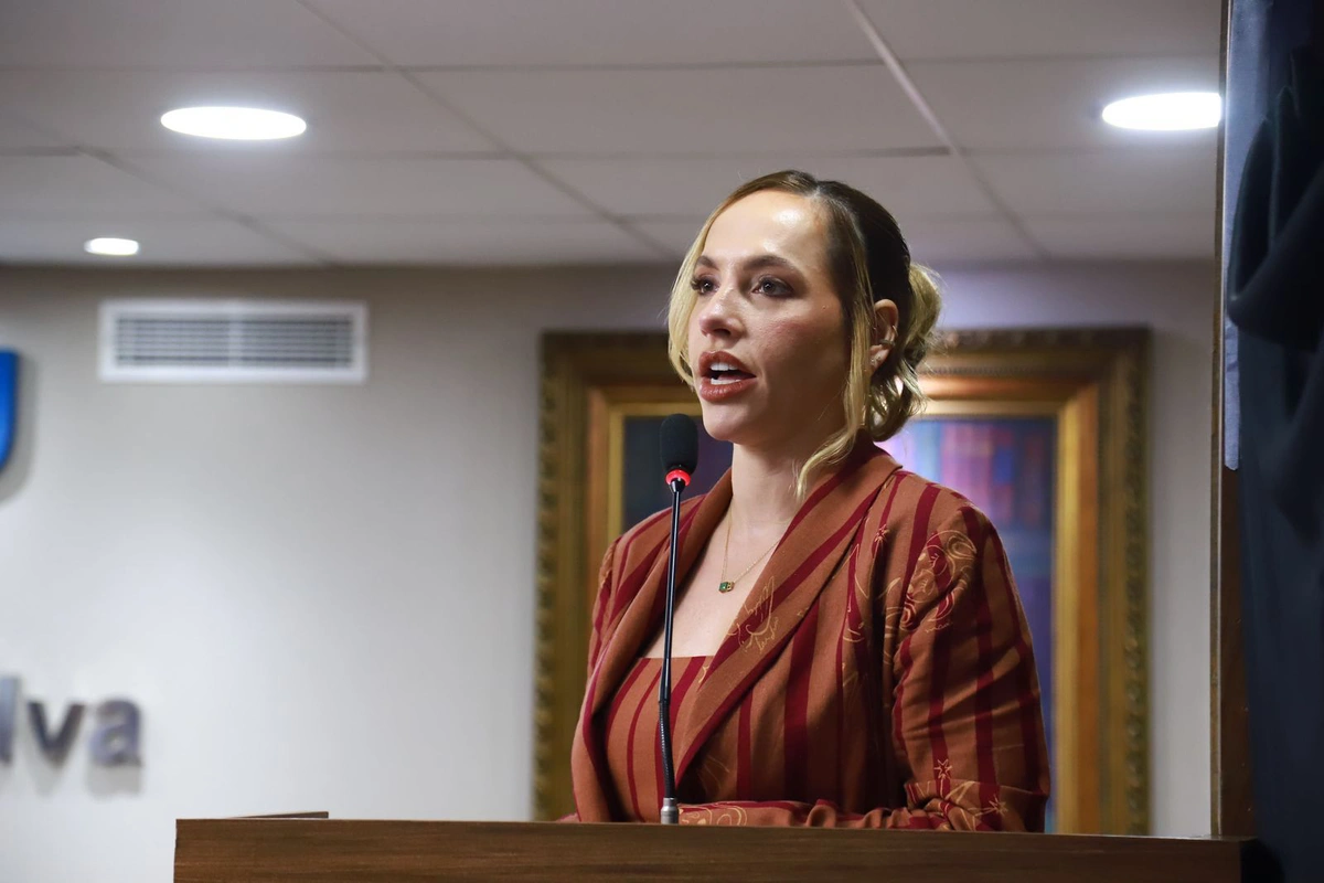 Presidente Isabella Paranaguá