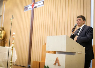 Rafael Fonteles durante Missa de Ação de Graças por seu aniversário