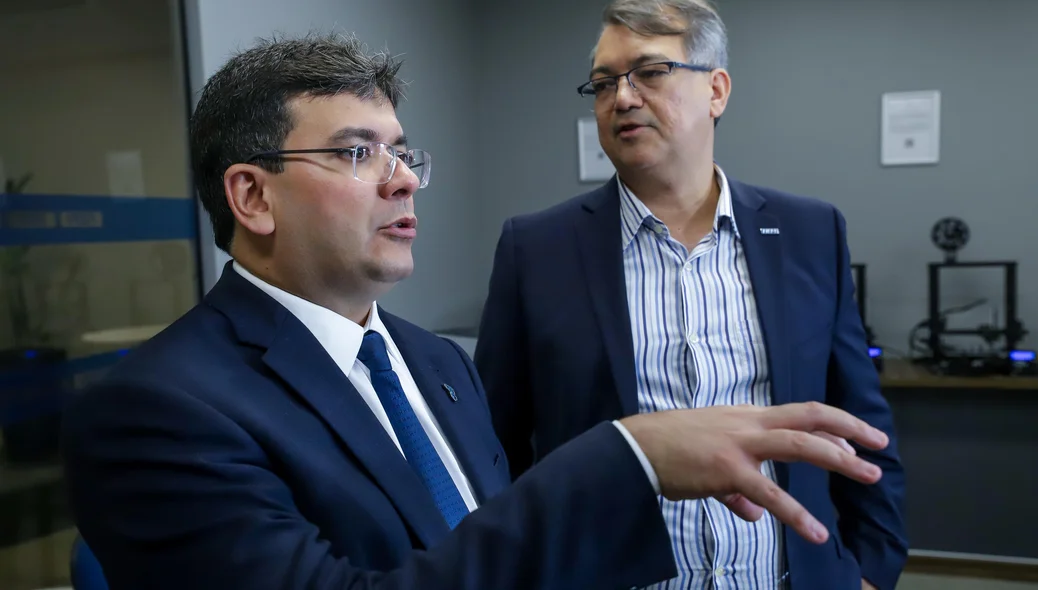 Rafael Fonteles em reunião com empresários