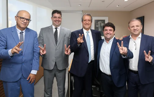 Reunião de líderes do PL, em Brasília, nessa quarta-feira (14)