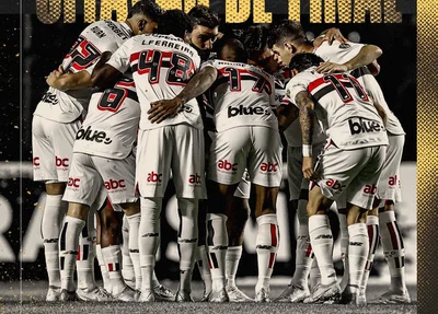 São Paulo vence Libertad nos últimos minutos mesmo com um jogador a menos