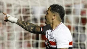 São Paulo vence Náutico em jogo de 2 expulsões e avança na Copa do Brasil