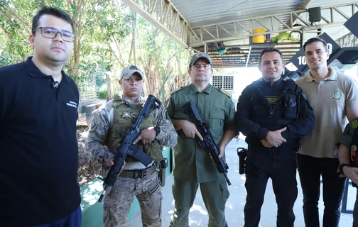 Secretário Chico Lucas e equipe das forças de Segurança do Piauí