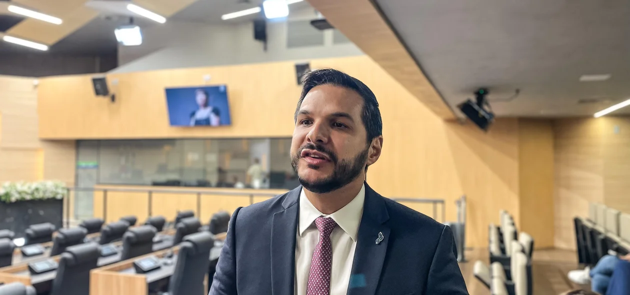 Secretário de Educação do Estado, Francisco Washington Bandeira Santos Filho