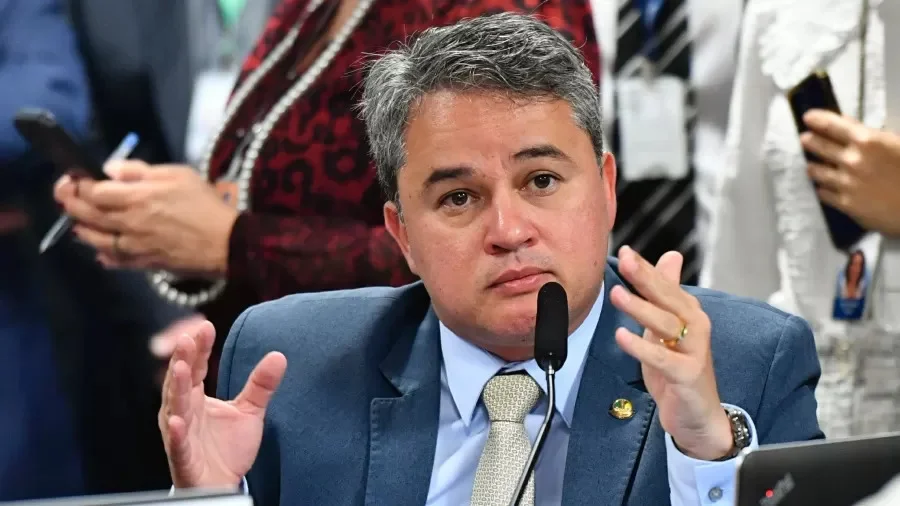 Senador Efraim Filho (União Brasil)