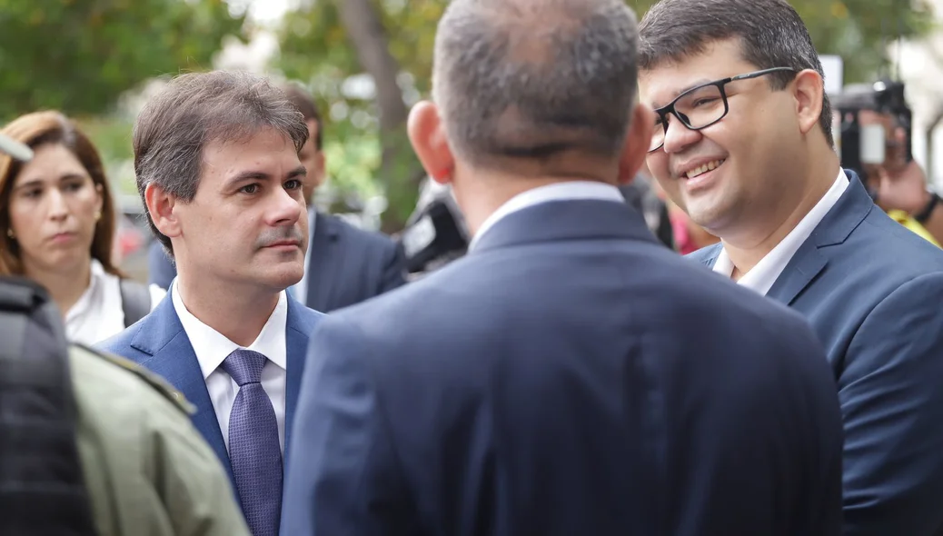 Severo Eulálio, Chico Lucas e coronel Carlos Augusta em visita a reforma do CEFAP