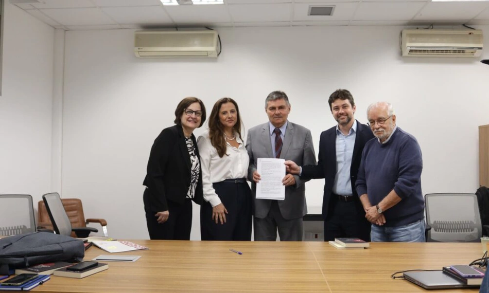 TCE-PI firma parceria com a USP
