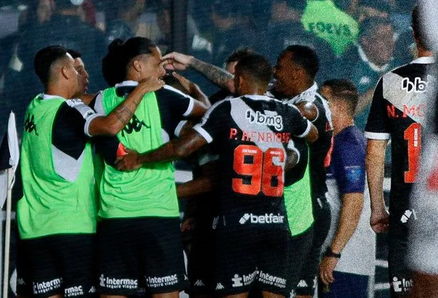 Vasco vence Operário-PR nos pênaltis e avança para as oitavas da Copa do Brasil