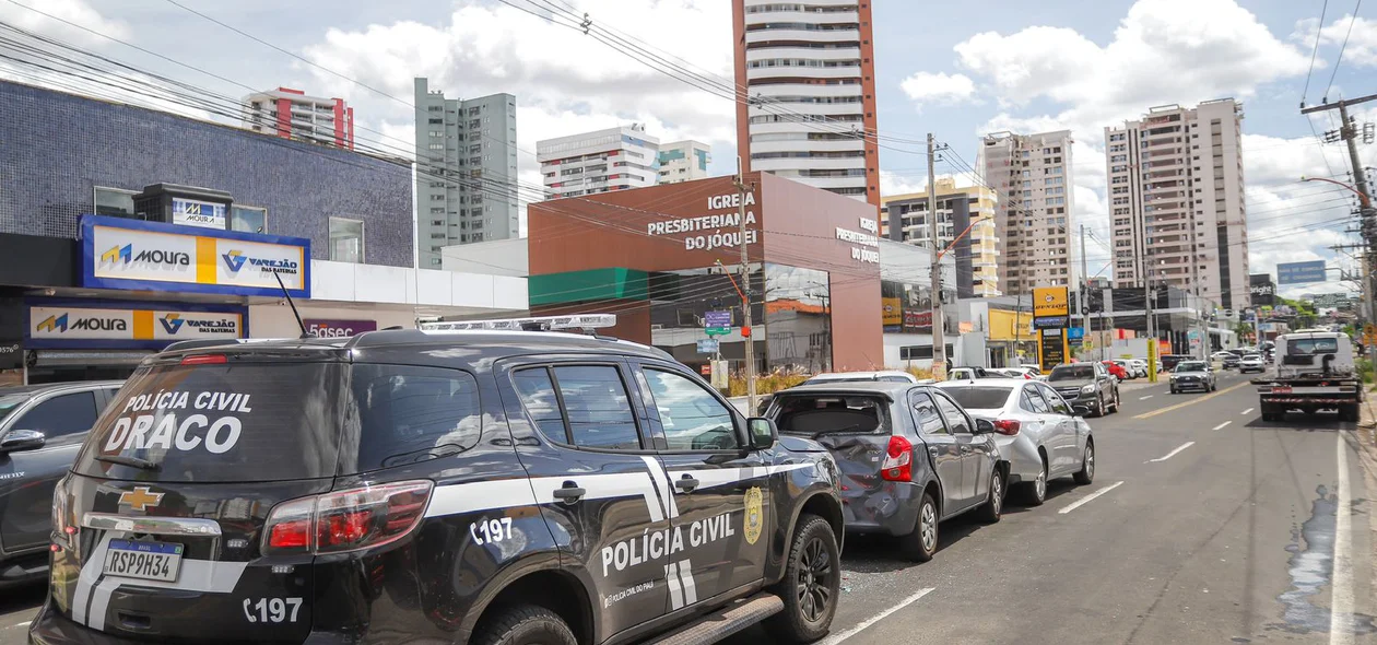 Viatura do Draco se envolve em acidente na Avenida Homero Castelo Branco
