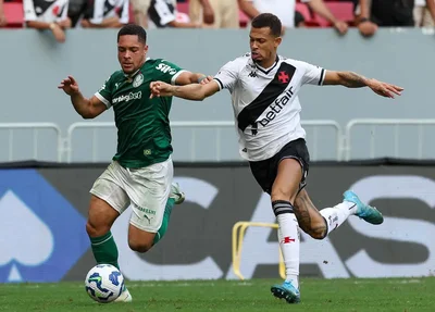 Vitor Roque foi o autor do gol do Palmeiras na vitória sobre o Vasco