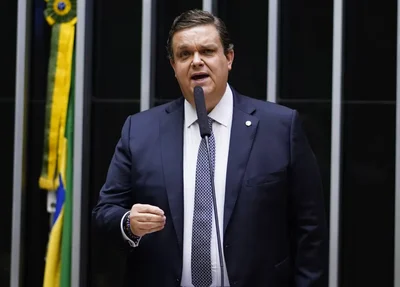 Wolney Queiroz