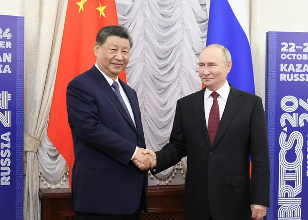 Xi Jinping e Vladimir Putin