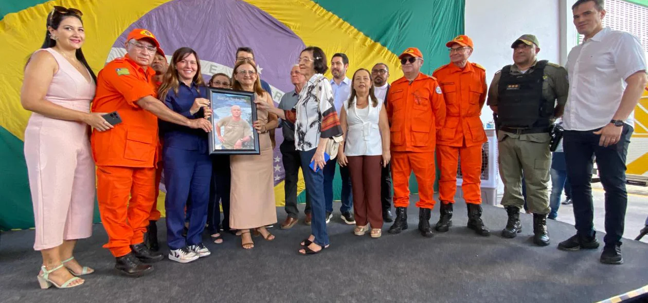 A inauguração ocorreu nesta quinta-feira (19)