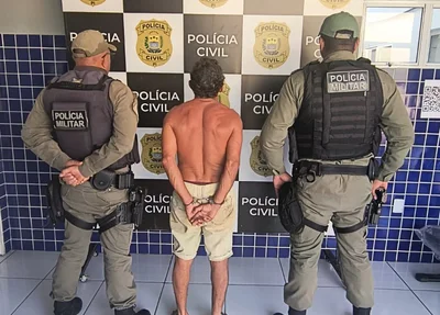 Após diligências na região, os policiais localizaram o investigado em sua própria residência.