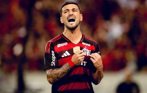 Arrascaeta comemora o gol do flamengo