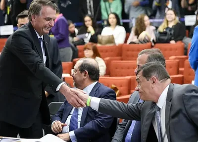 Bolsonaro chega ao STF