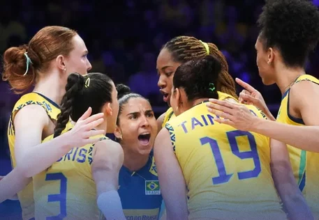 Brasil bate Japão e volta a vencer na Liga das Nações de Vôlei