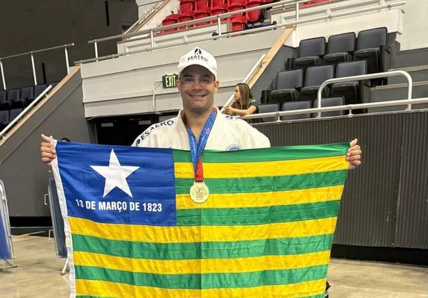 Cabo Stanley Torres é bicampeão mundial de judô