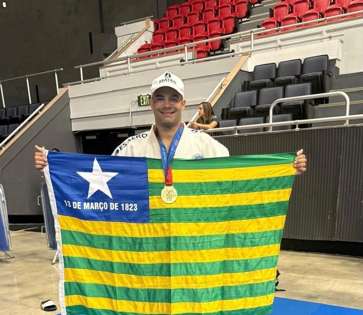 Cabo Stanley Torres é bicampeão mundial de judô