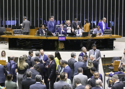 Câmara dos Deputados aprova cancelamento digital da contribuição sindical