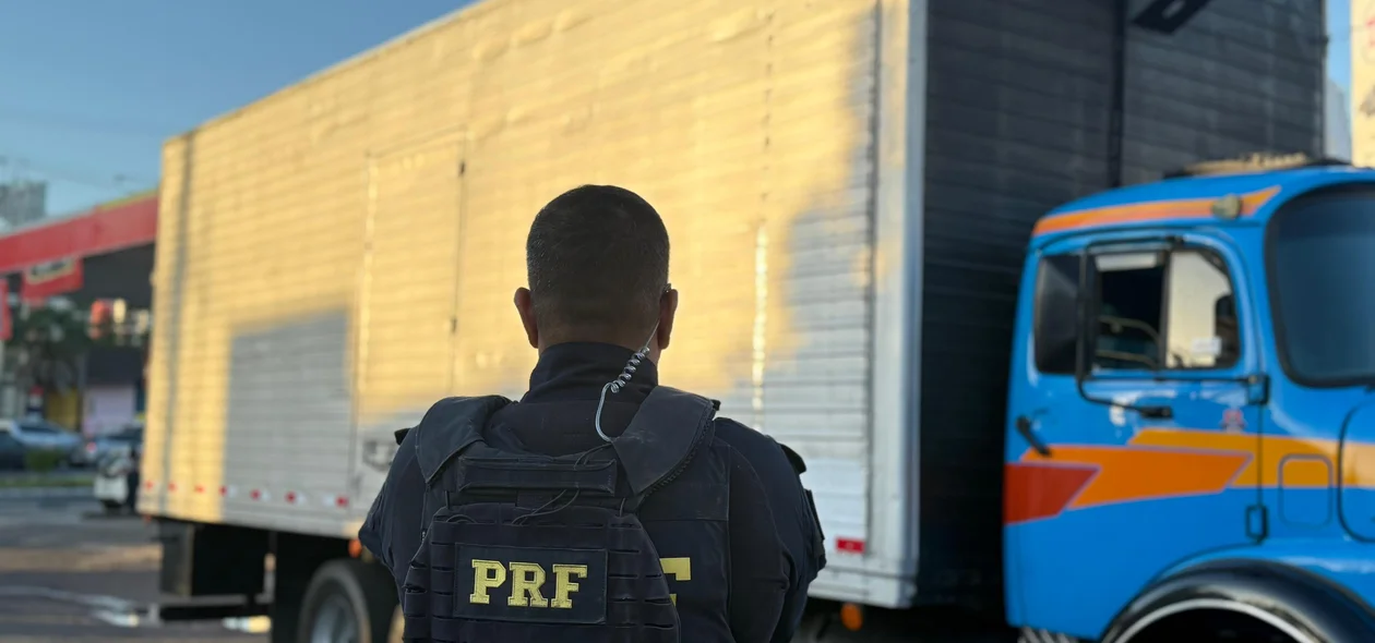 Caminhão que transportava as drogas