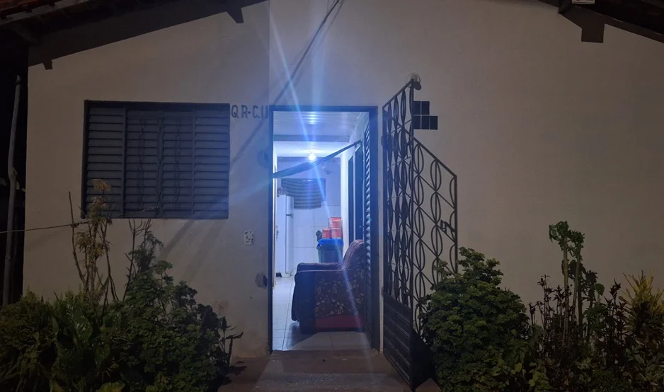 Casa onde aconteceu o tiroteio em Demerval Lobão