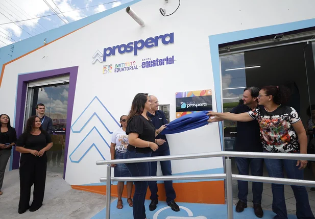 Casa Prospera sendo inaugurada