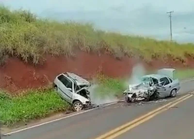 Colisão deixou duas pessoas mortas na rodovia PR 317