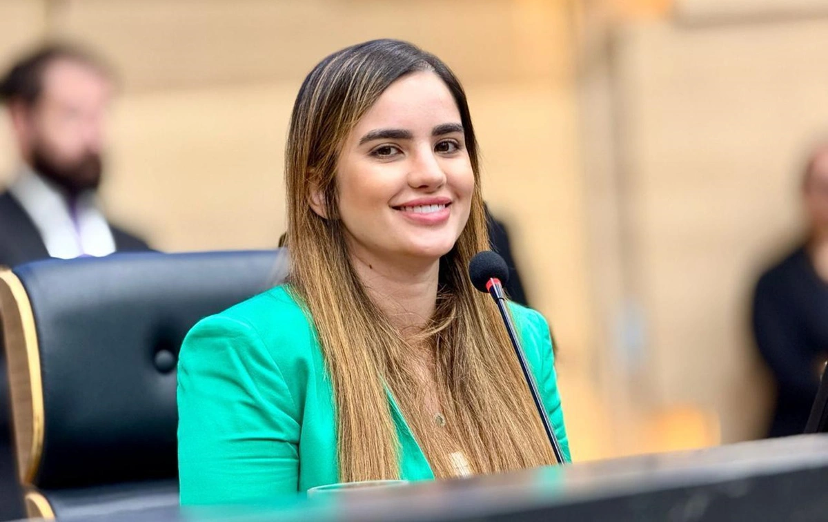 Deputada Bárbara do Firmino