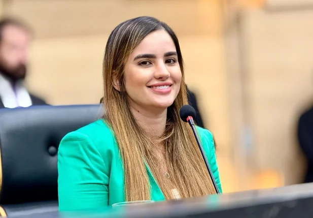Deputada Bárbara do Firmino