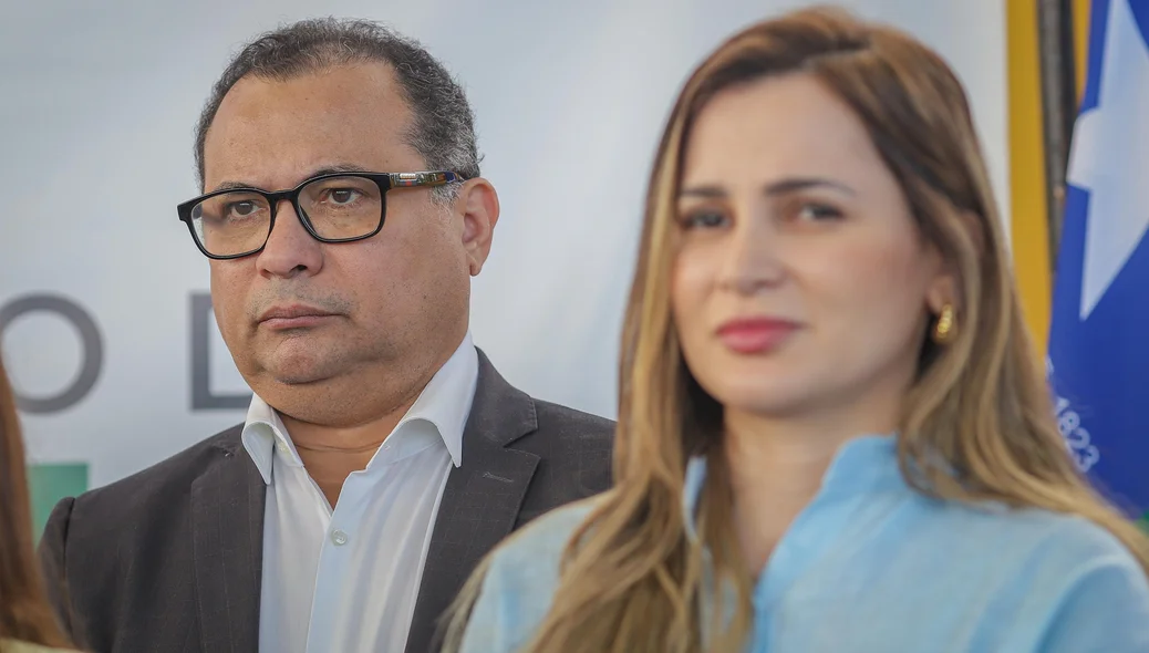 Evaldo Gomes e Josiene Campelo