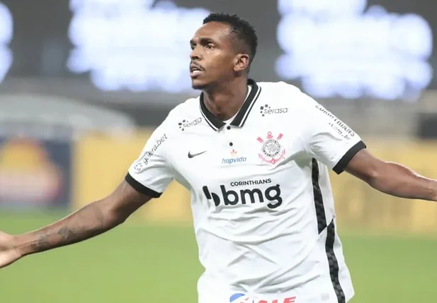 Ex-atacante Jô, com a camisa do Corinthians