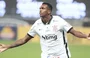 Ex-atacante Jô, com a camisa do Corinthians