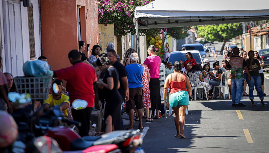 Familiares e amigos foram se despedir do empresário