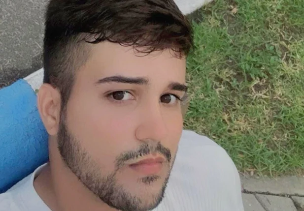 Jovem Islânio Henrique morreu em acidente na BR 343, em Altos