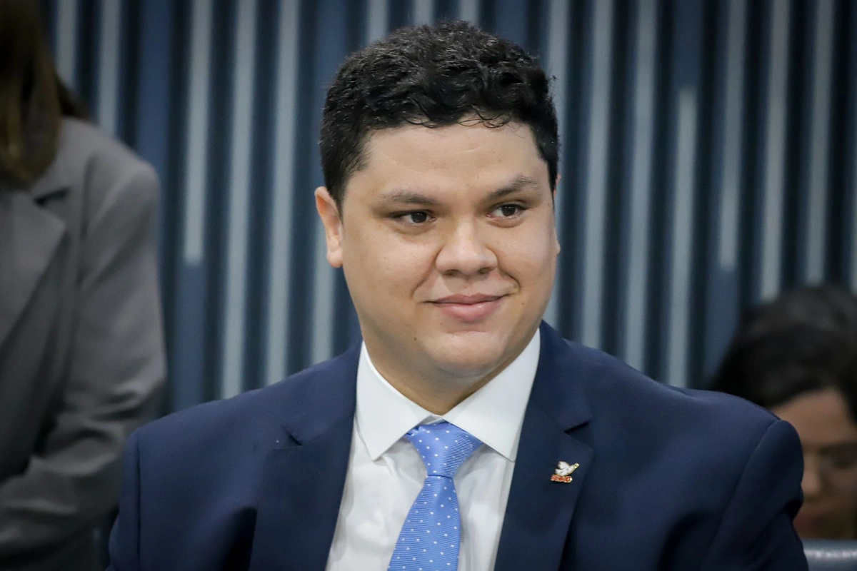 Leôndidas Júnior