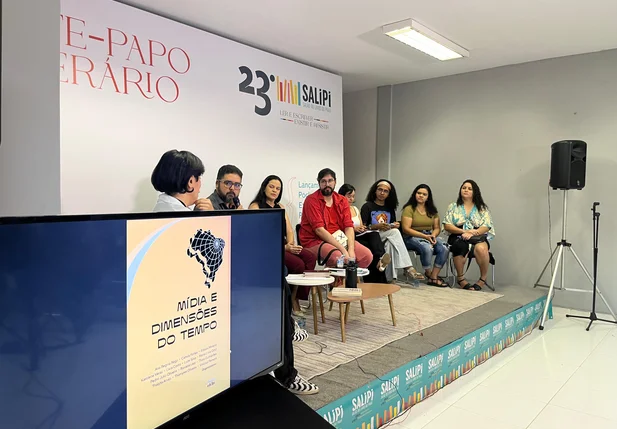 Livro “Mídia e Dimensões do Tempo" traz uma reflexão profunda sobre tempo