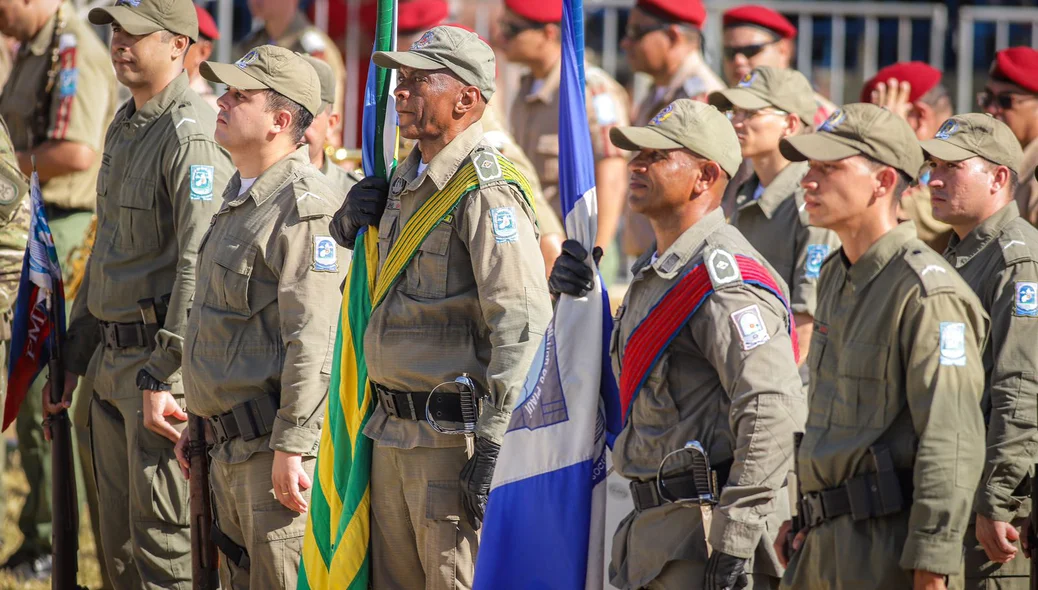 O evento marcou a promoção de policiais