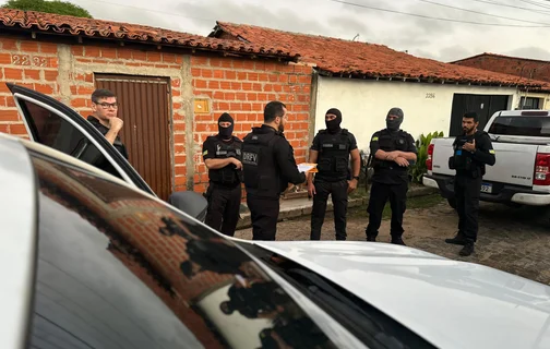 Operação contra quadrilha de roubos de veículos